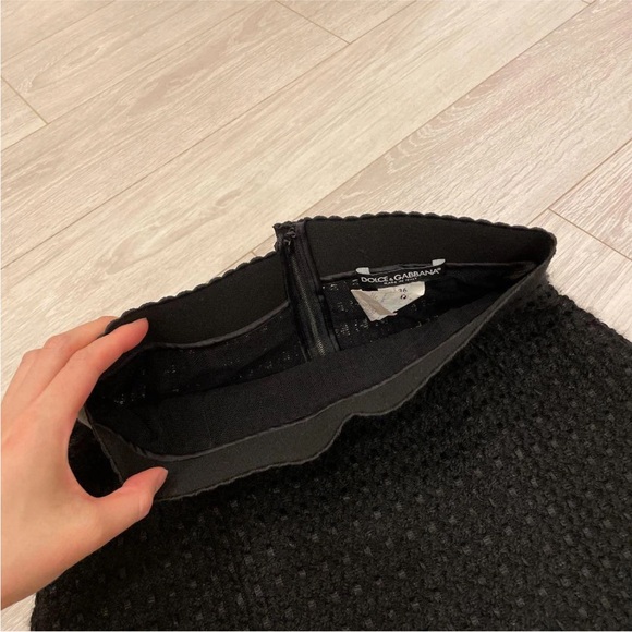 Dolce & Gabbana Elegant Black Lace /embroidered Skirt, S - Picture 7 of 11